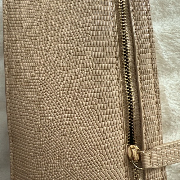 Textured Tan Phone Case - Picture 4 of 11